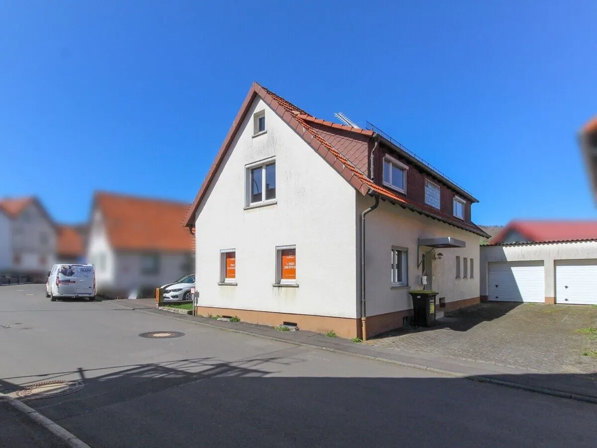  VR Immobilien GmbH - Immobilienangebot - Ehrenberg - Alle - Solides Einfamilienhaus mit Gestaltungspotenzial in Ehrenberg-Wüstensachsen