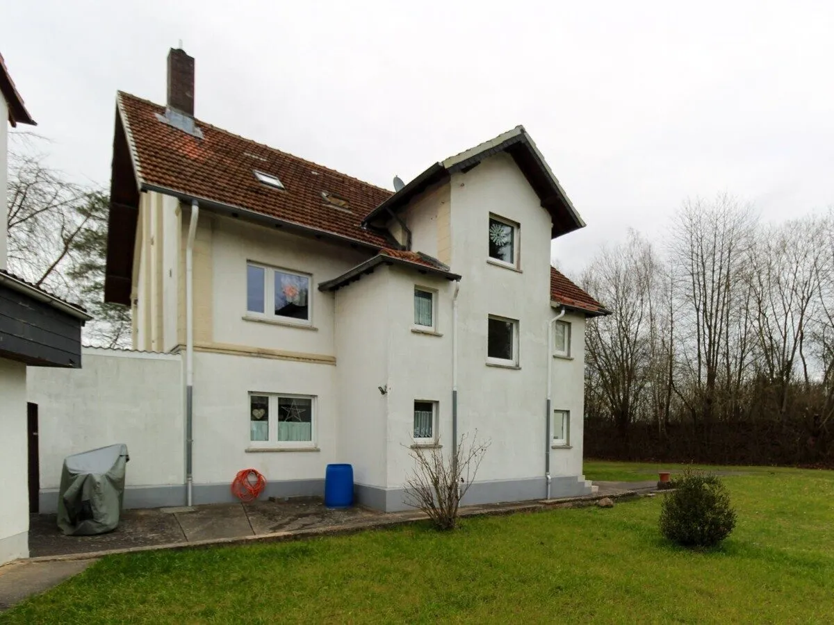 VR Immobilien GmbH - Immobilienangebot - Hünfeld - Alle - Saniertes Mehrfamilienhaus mit drei Wohneinheiten in ruhiger Lage von Hünfeld
