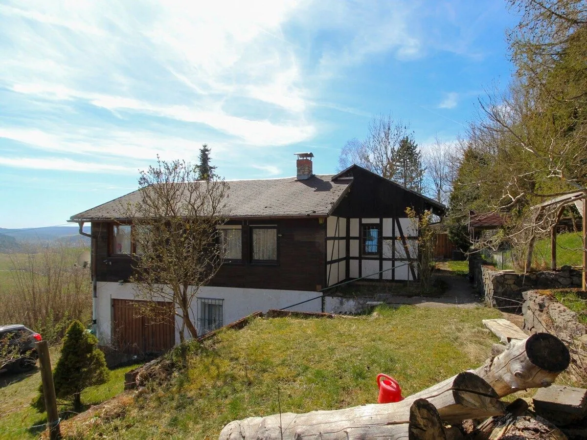 VR Immobilien GmbH - Immobilienangebot - Kaltennordheim - Alle - Weitblick in die Rhön: Ferienhaus in sonniger Lager in Kaltennordheim